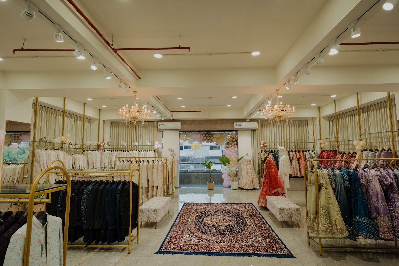 The House of Vastra Gurukul Road store interior